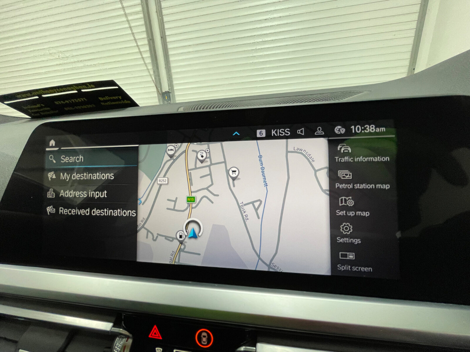 2021 BMW 3 Series - image 14