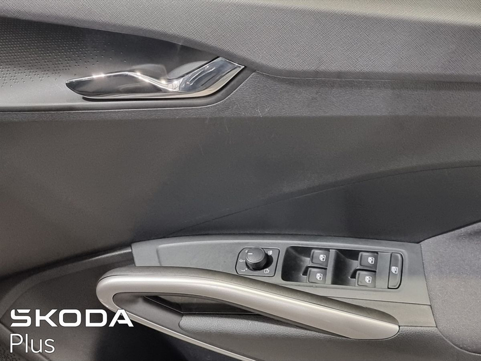 2023 Skoda Fabia - image 22