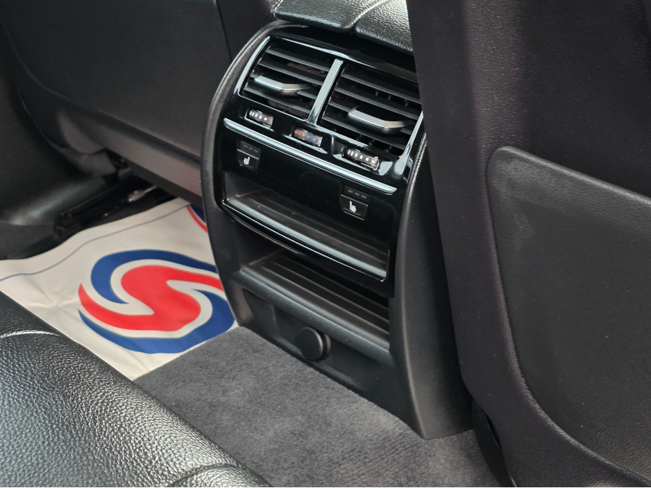 2017 BMW 5 Series 523D LUXURY - CARPLAY NAVIGATION EDITION FULL LEATHER ELECTRIC HEATED SEATS - 360 REVERCE CAMERA - PRIVACY GLASS €24,950