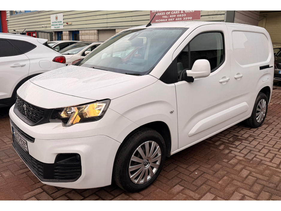 2020 Peugeot Partner PROFESSIONAL PLUS €11,341