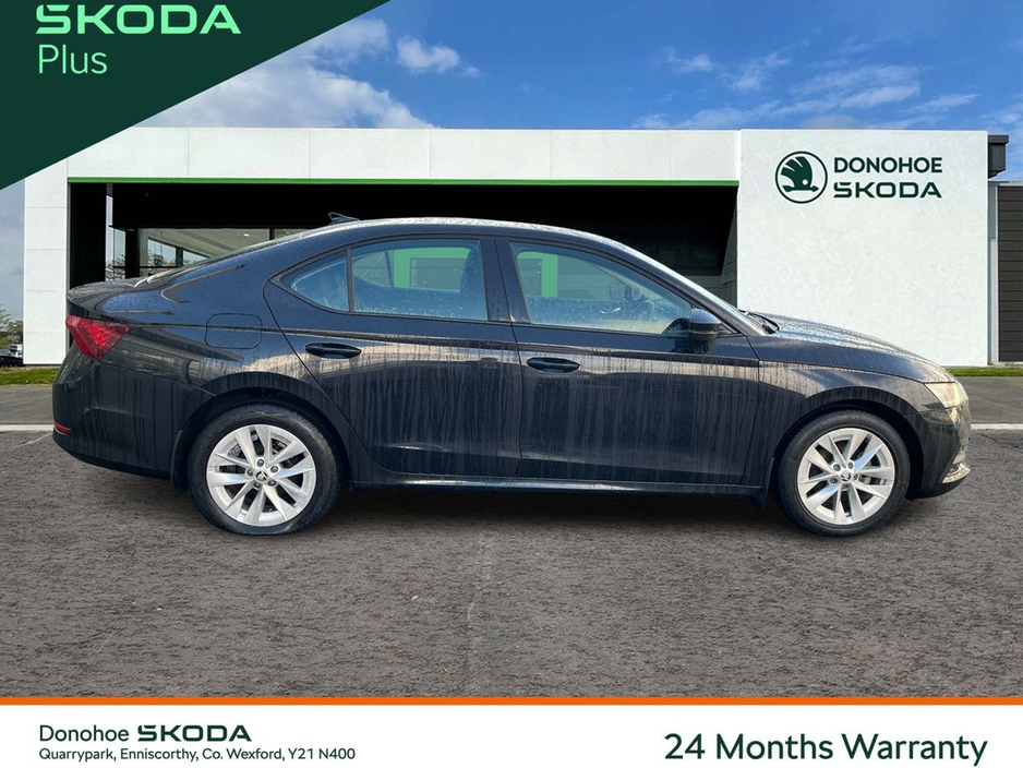 2024 Skoda Octavia - image 4