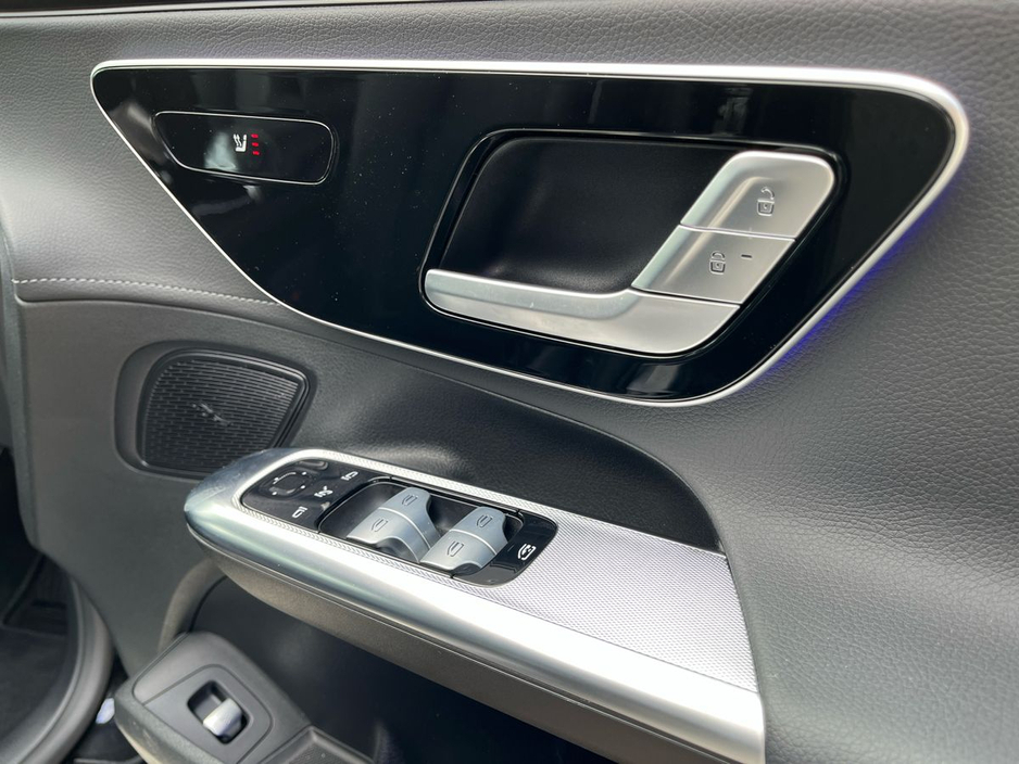 2025 Mercedes-Benz EQE - image 20