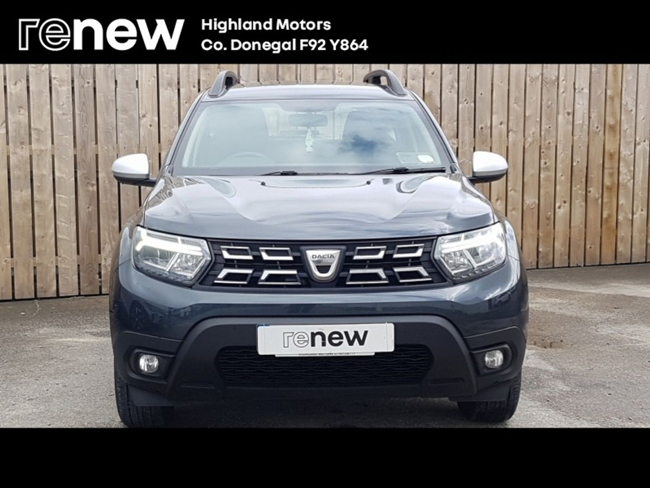 2022 Dacia Duster - image 8