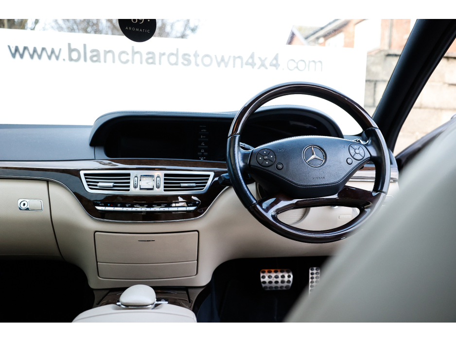 2013 Mercedes-Benz S Class - image 11