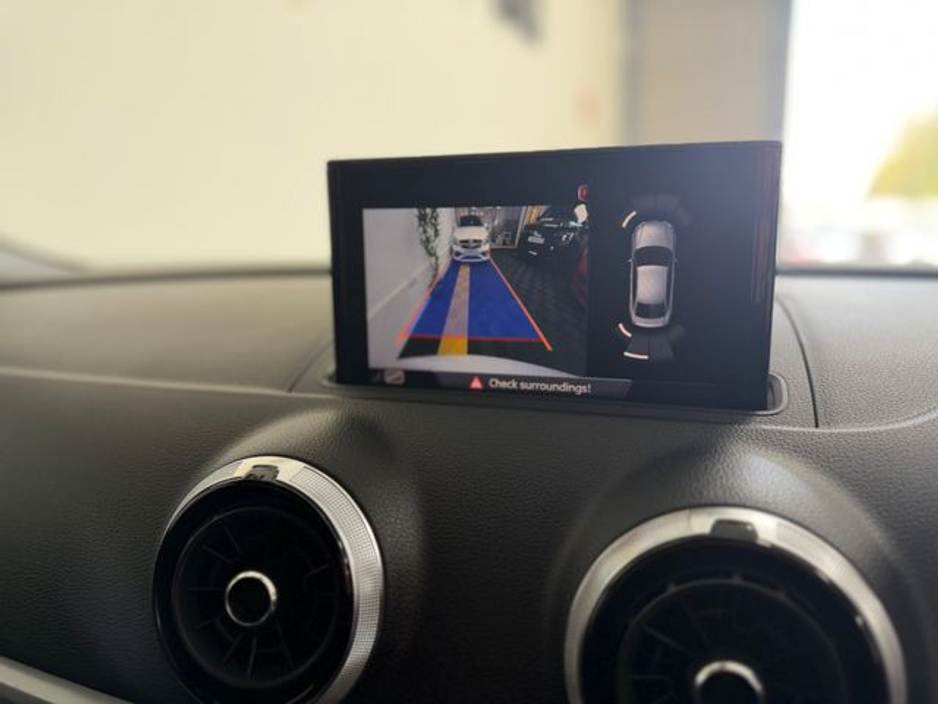 2018 Audi A3 - image 10