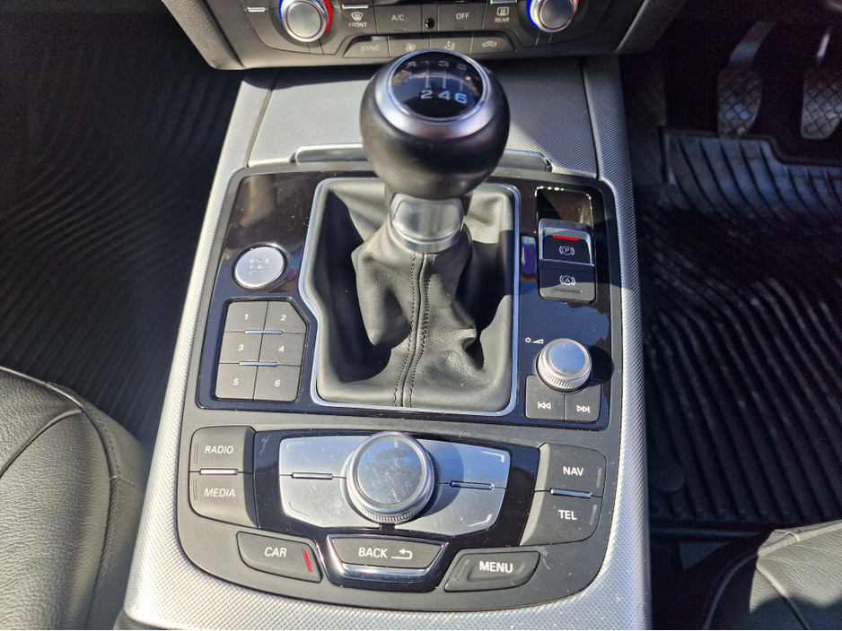 2015 Audi A6 - image 27