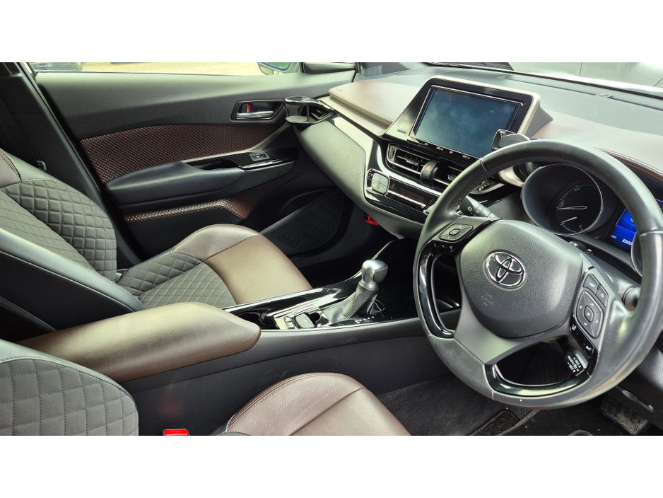 2019 Toyota C-HR - image 24