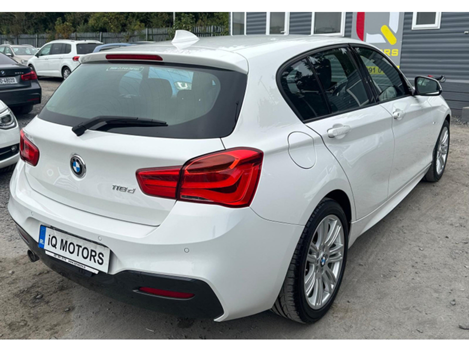 2016 BMW 1 Series - image 6