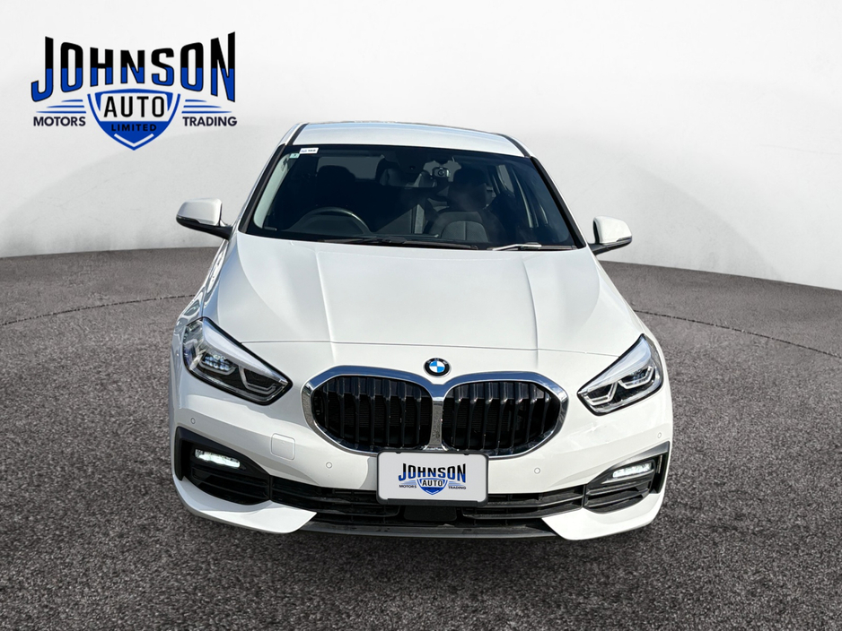2020 BMW 1 Series - image 5