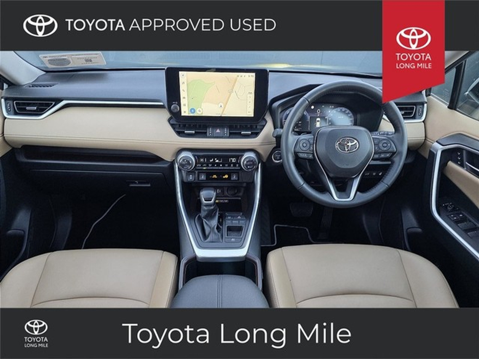 2025 Toyota Rav4 - image 8