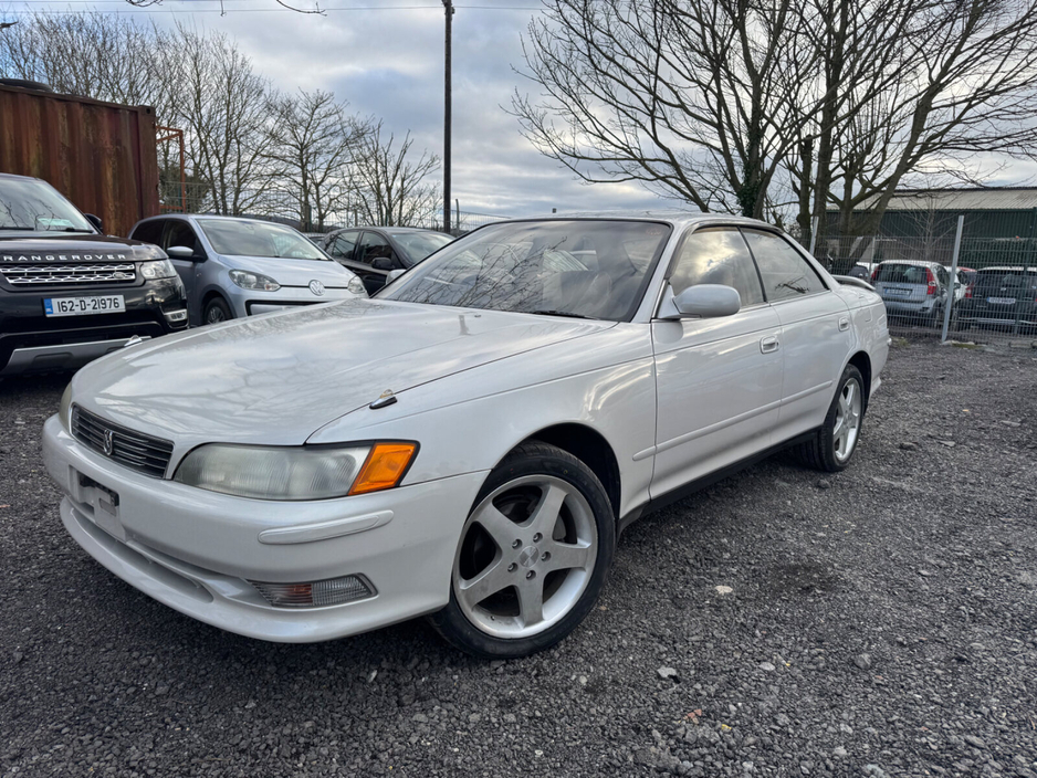1995 Toyota Mark II - image 2