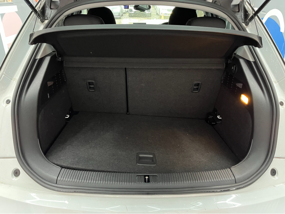 2017 Audi A1 €15950 2017 AUDI A1 TFSI SPORTS 1.0 AUTOMATIC / CRUISE CONTROL / REVERSE CAMERA AND MORE €15,950