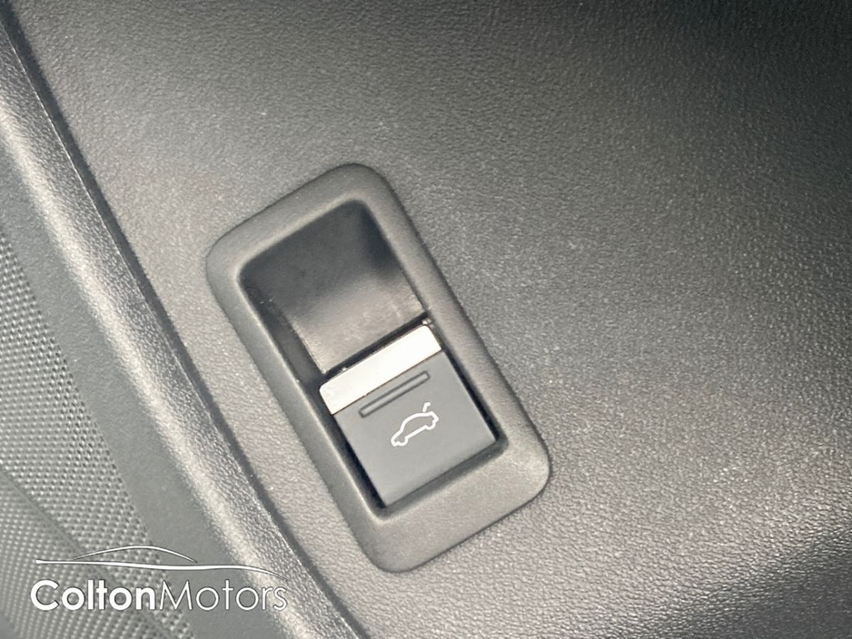 2023 Audi Q4 e-tron - image 17