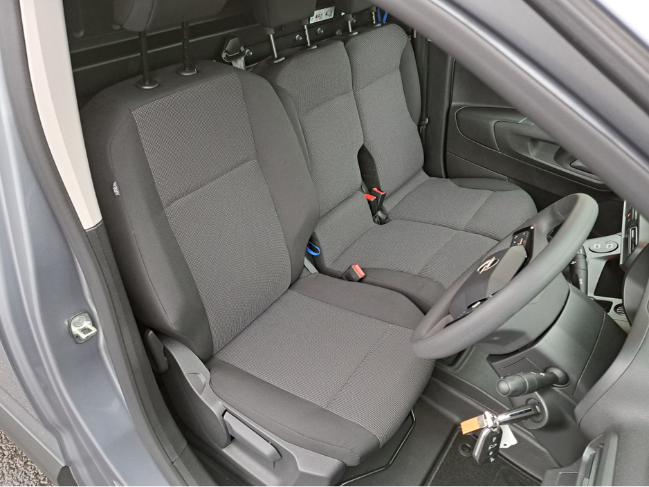 2026 Opel Combo KOMFORT  L1H1 1.5TD 100BHP  **LED HEADLIGTS** €21,098