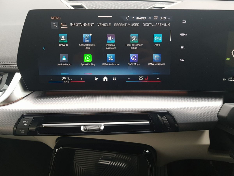 2026 BMW X1 - image 23