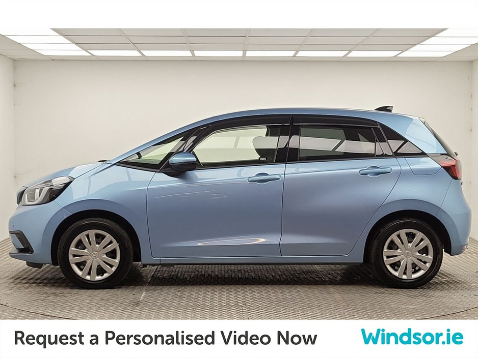 2020 Honda Fit - image 5