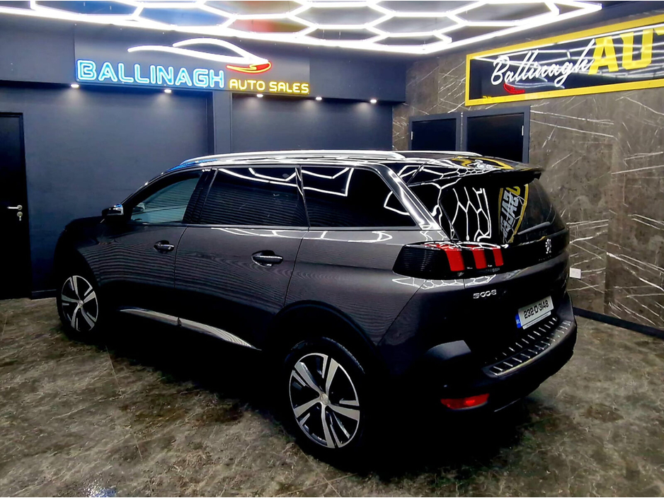 2023 Peugeot 5008 1.5 BlueHDi 130bhp Allure Auto €33,950