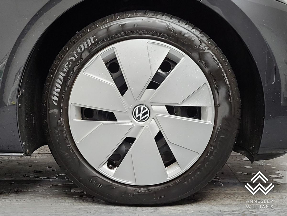 2023 Volkswagen ID.3 Life 204HP 58kWh €21,950