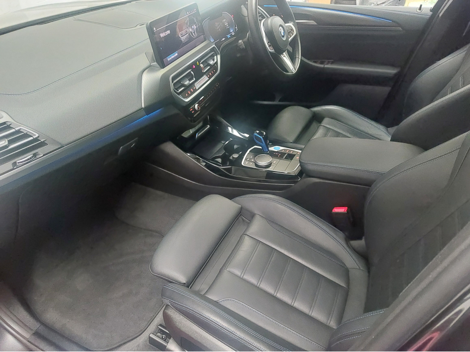 2023 BMW iX3 - image 9