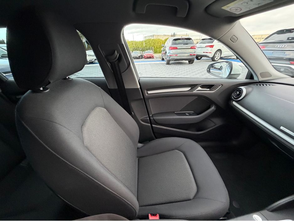 2017 Audi A3 - image 22