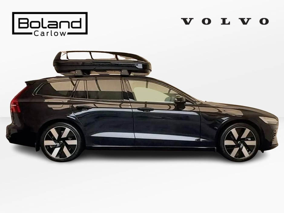 2026 Volvo V60 - image 4