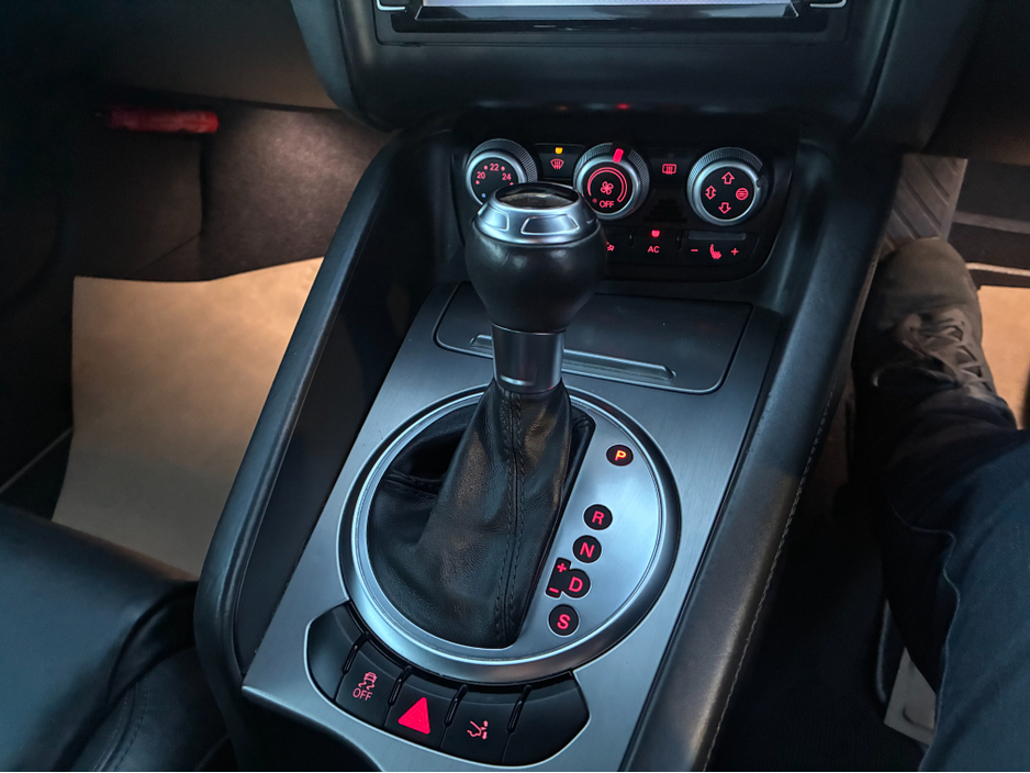 2013 Audi TT ( 132 ) 1.8 TFSI S-LINE EDITION LEATHER HEATED SEATS REV CAMERA ALLOYS €15,750