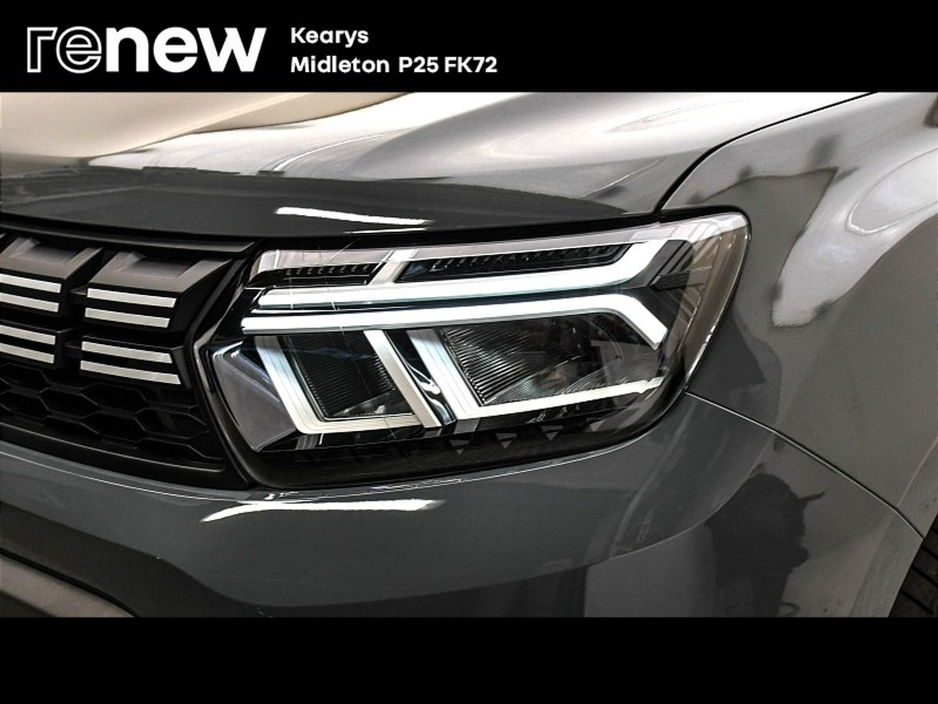 2023 Dacia Duster - image 16