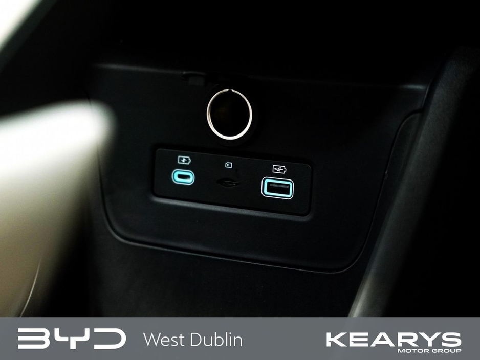 2025 BYD Dolphin Surf - image 23