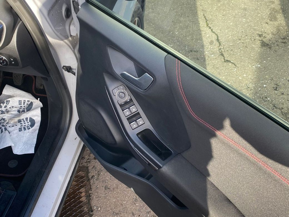 2023 Ford Puma St-line 5D 1.0T Mhev €22,995