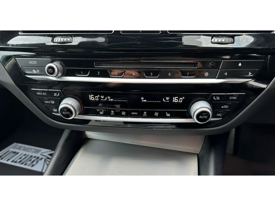 2018 BMW 5 Series 520D G31 SE AUTO NAV LEATHER €17,495