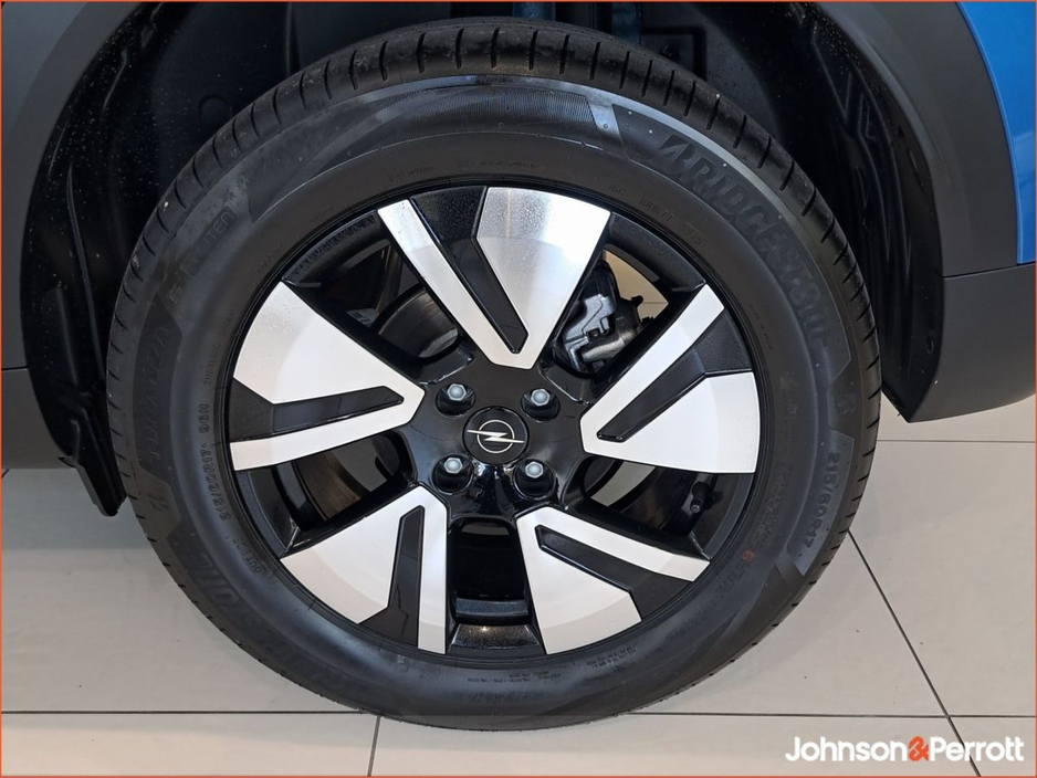 2026 Opel Frontera Electric GS *0% Finance Available* €30,900