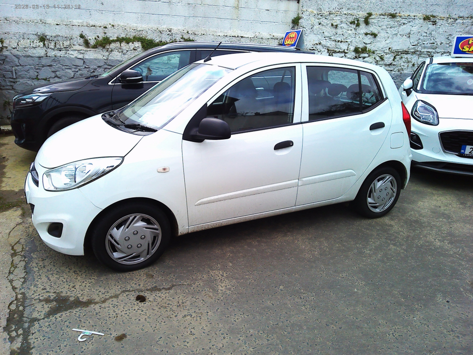2011 Hyundai i10 - image 8