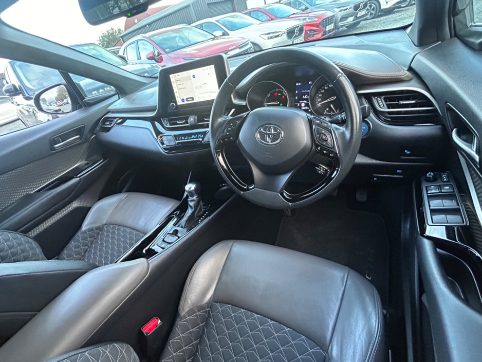 2023 Toyota C-HR 1.8 HYBRID SOL €24,850