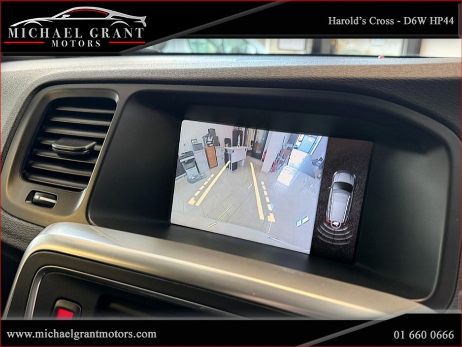 2015 Volvo V60 T4 1.6 PETROL AUTOMATIC R DESIGN POLESTAR HUGE SPEC / ONLY 99KM / FULL HISTORY €14,950