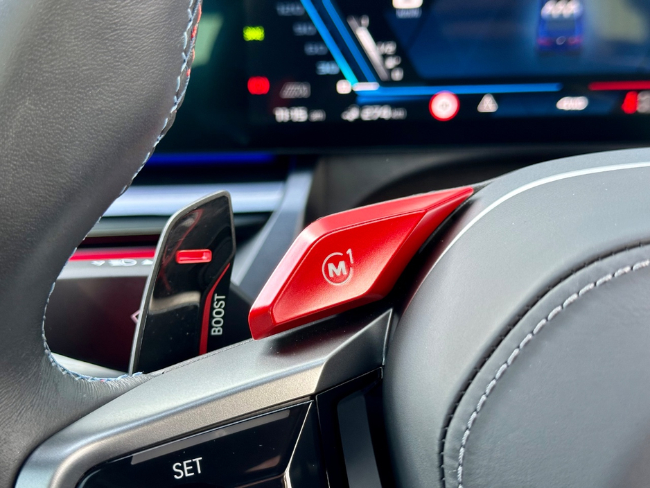 2025 BMW M5 - image 8