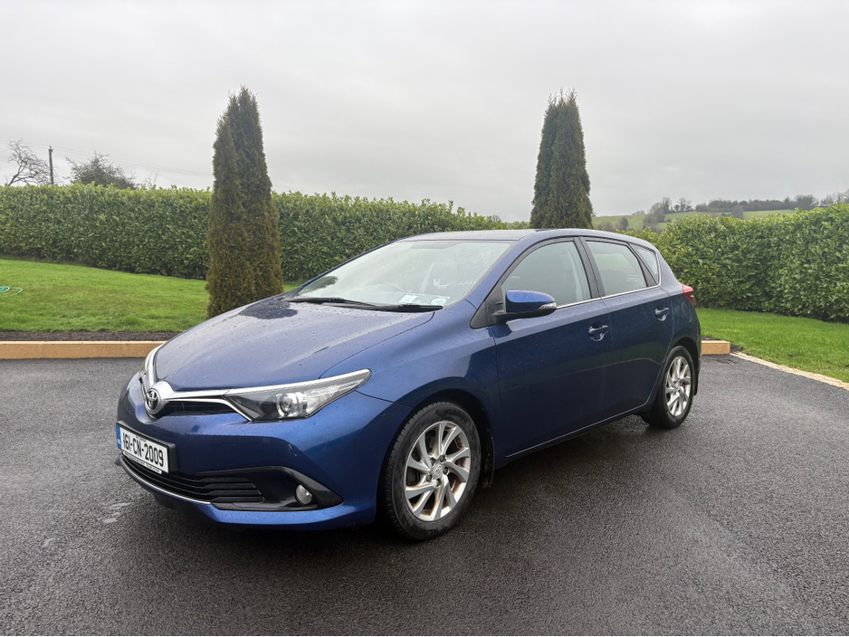 2016 Toyota Auris 1.6 D-4D BUSINESS EDITION TSS 110BHP 5DR D €8,250