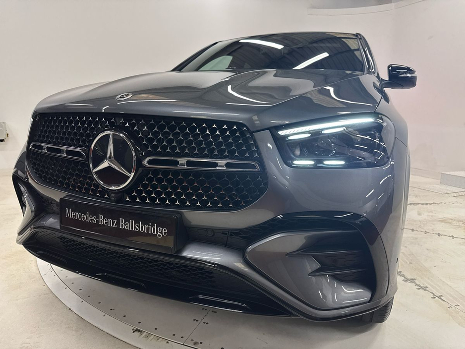 2025 Mercedes-Benz GLE Class - image 12