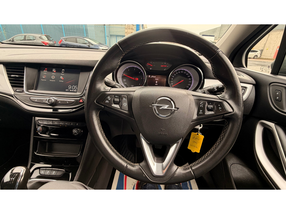 2020 Opel Astra - image 14