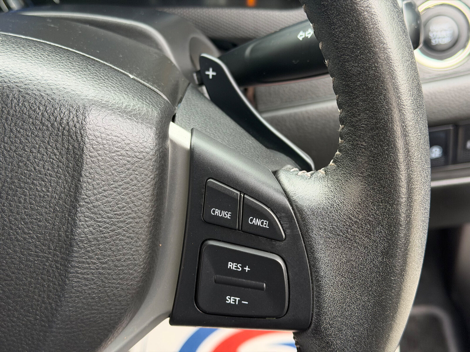 2015 Suzuki Swift - image 15