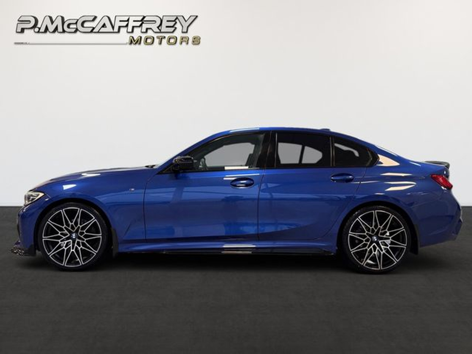 2019 BMW 3 Series - image 8