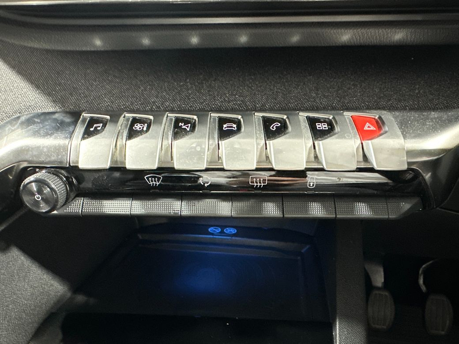 2020 Peugeot 3008 Allure 1.2 Petrol 130 BHP €21,400