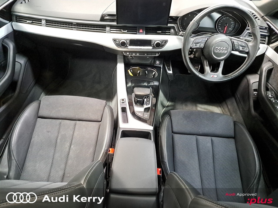 2022 Audi A4 - image 12