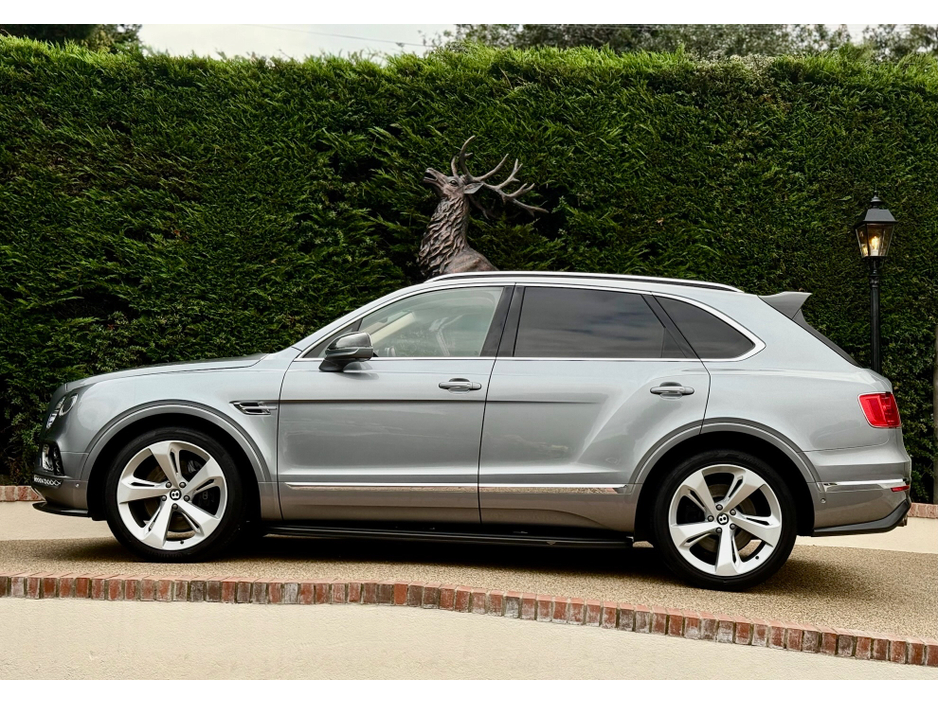 2016 Bentley Bentayga W12 600BHP AWD 5DR A €118,950