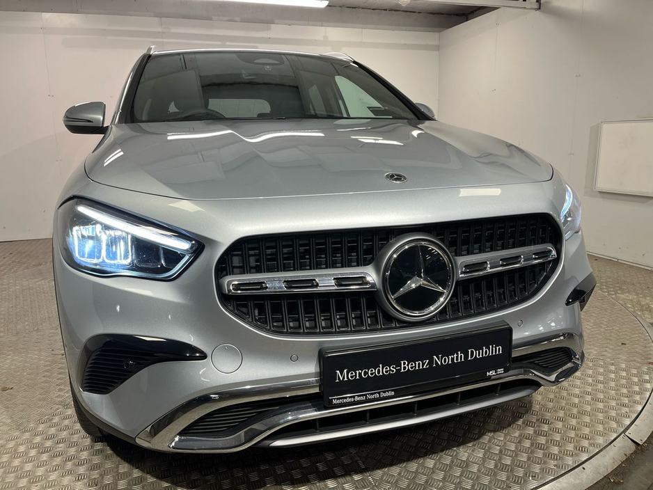 2026 Mercedes-Benz GLA Class 180d Progressive - 18 Inch Alloys - Reversing Camera - Ambient Lighting - Sat Nav - Climate Control - Heated Seats - Keyless Start - Apple CarPlay/Android Auto €60,760