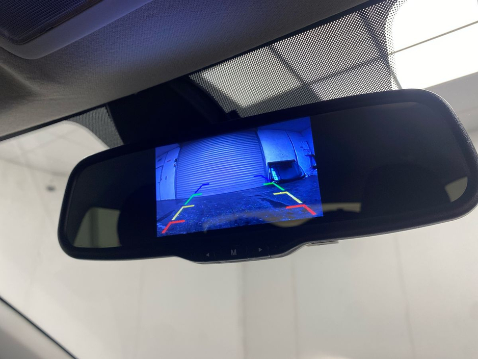 2023 Hyundai i10 - image 18