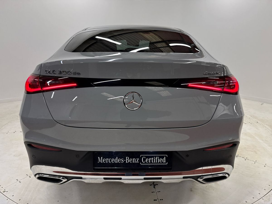 2025 Mercedes-Benz GLC Class - image 20