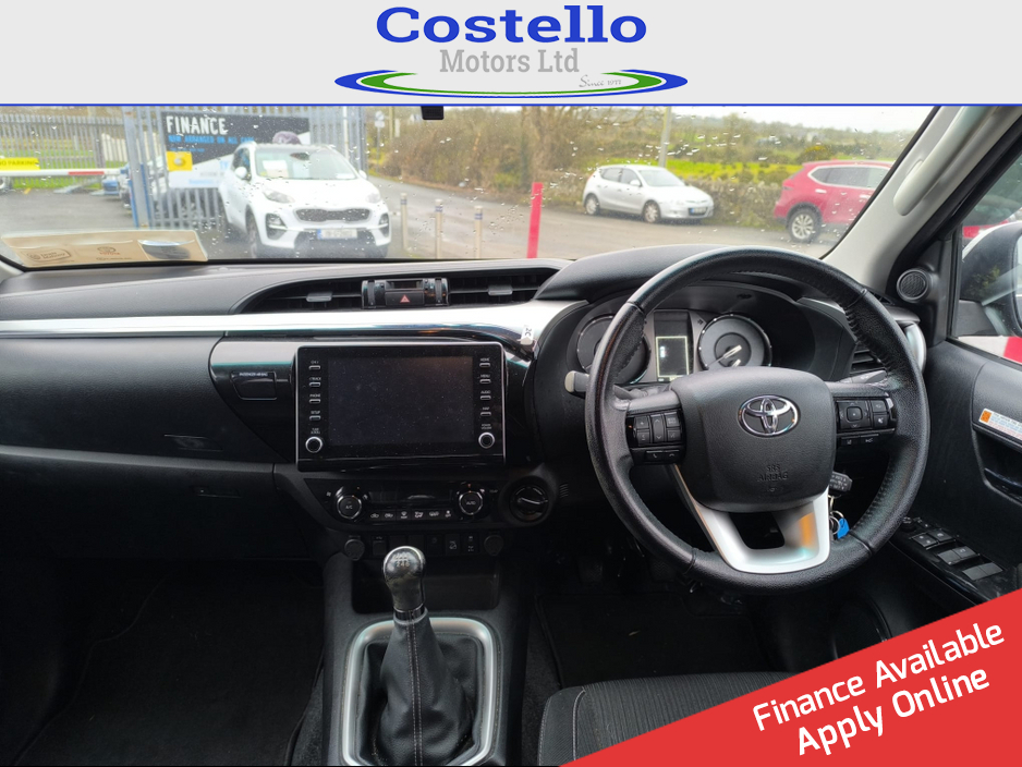 2021 Toyota Hilux 2.4 DOUBLE CAB SR5 4DR €36,000