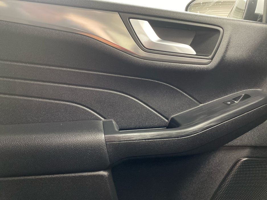 2023 Ford Kuga 2.5 Duratec 225PS PHEV Titanium Auto €23,995