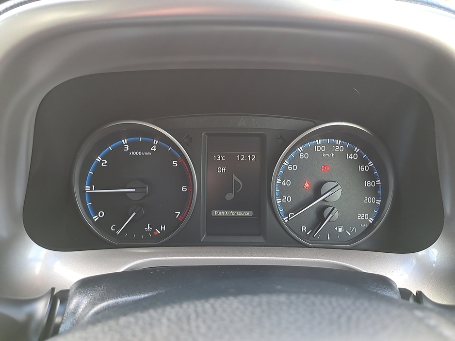 2016 Toyota Rav4 - image 20