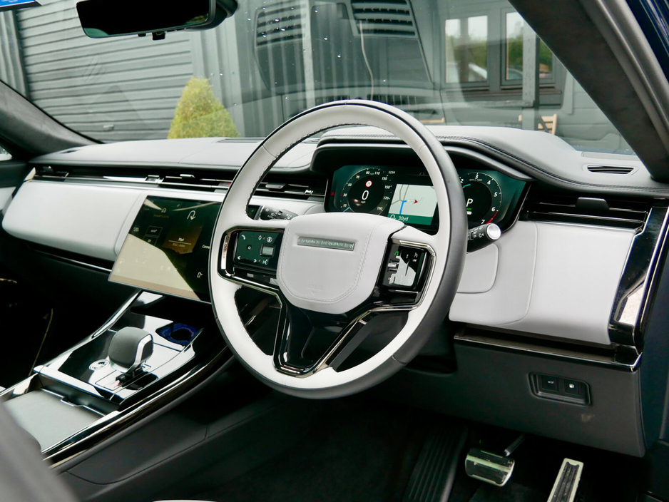 2025 Land Rover Range Rover Sport 3.0 I6 PHEV 550 PS Autobiography €139,950